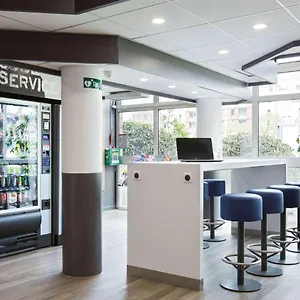 Ibis Budget Fresnes Orly Отель
