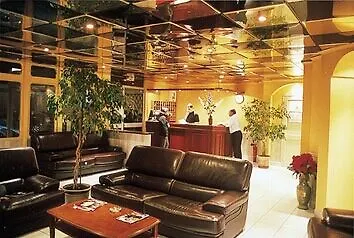 ***  Grand Hotel Senia Orly France